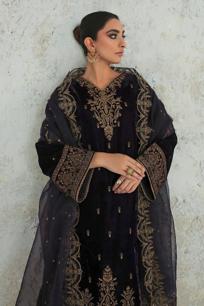 3PC Velvet Dress With Embroidered Organza Dupatta - 1019