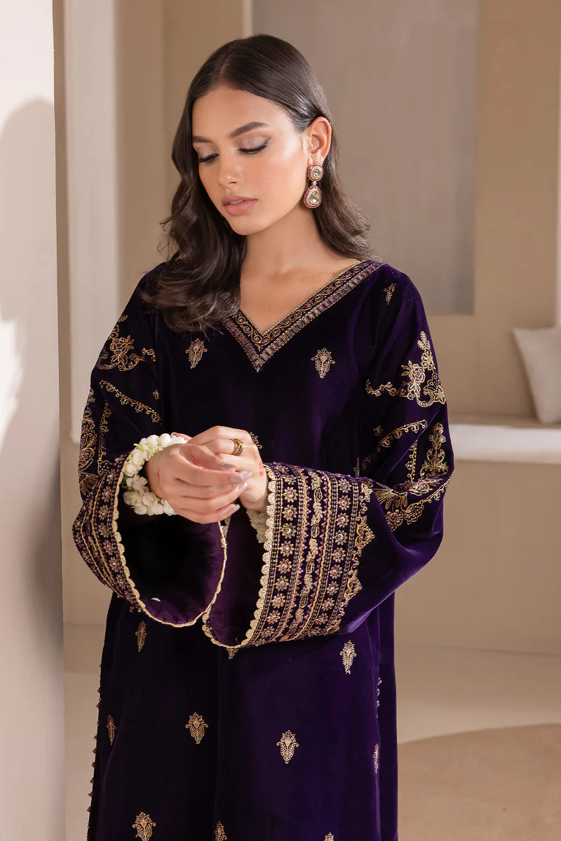 3piece Embroidered Velvet Dress - 1015