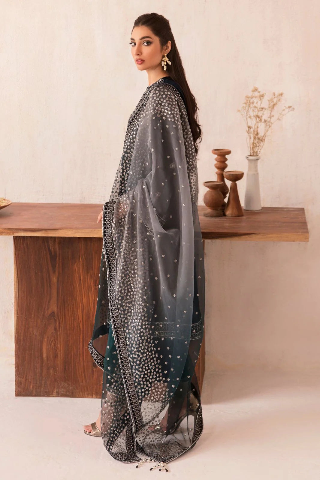 3PC Velvet Embroidered Dress With Embroidered Organza Dupatta - 1025