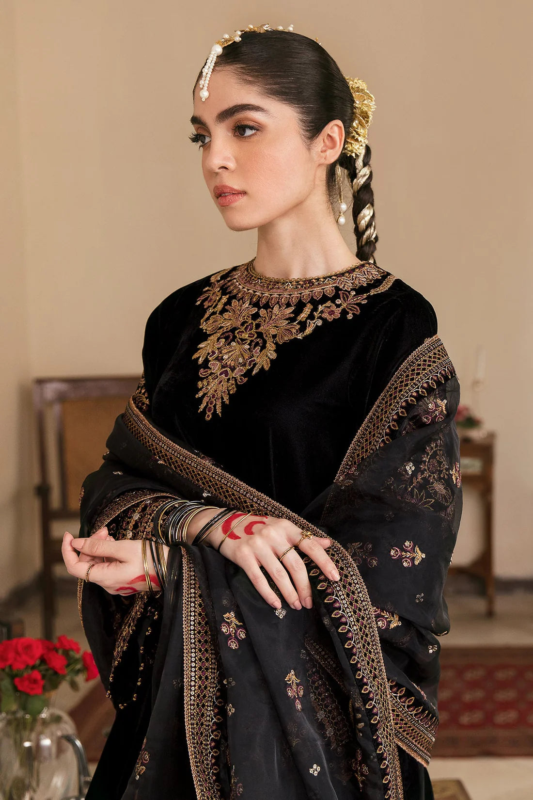 Embroidered Velvet Dress With Organza embroidered Dupatta - 1037