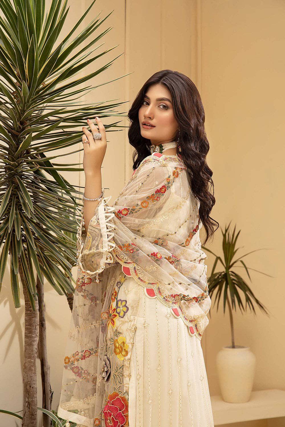 Maria B MB-106 Embroidered Lawn Three Piece Summer Collection