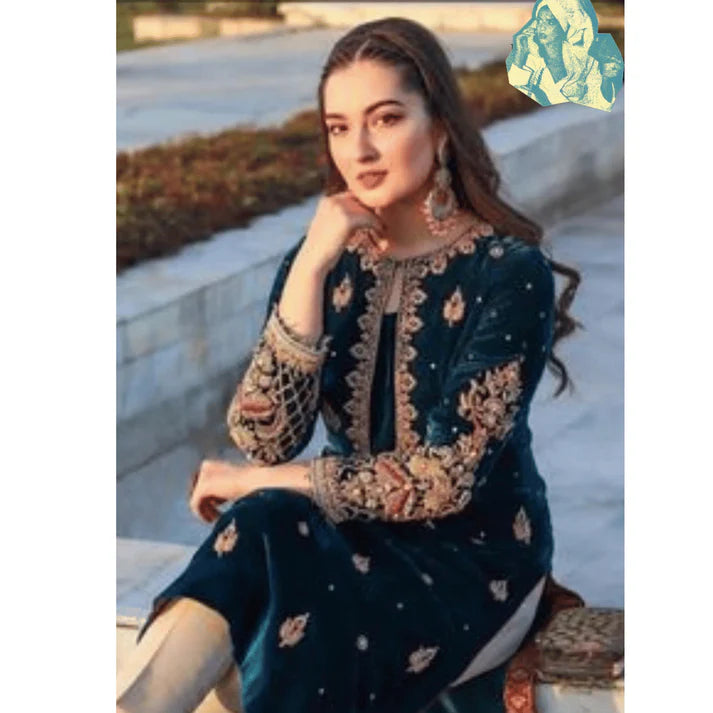 3PC Velvet Embroidered Dress With Dhanak Shawl - 1018