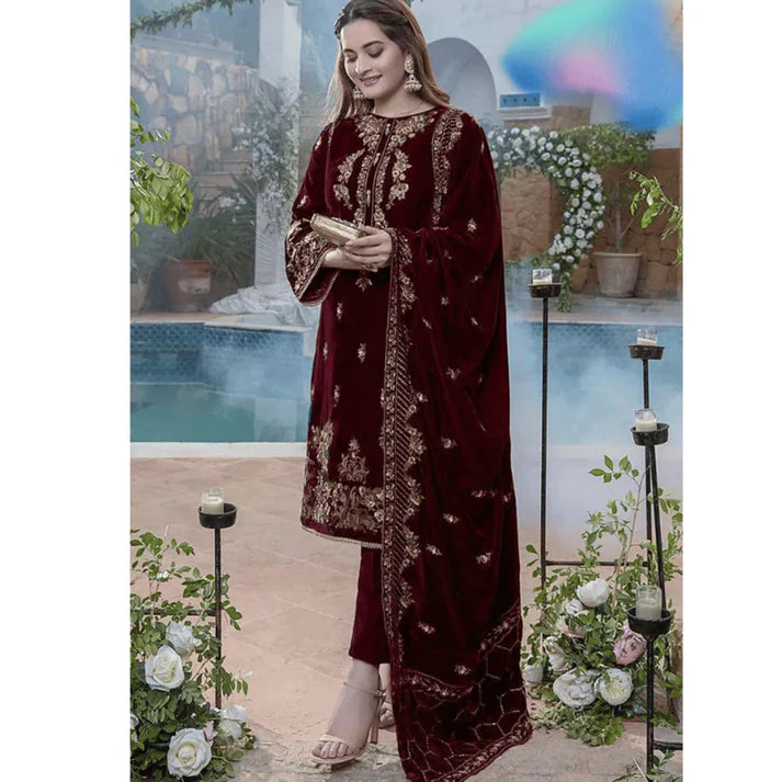3PC Embroidered Velvet Dress With Velvet Shawl - 1022