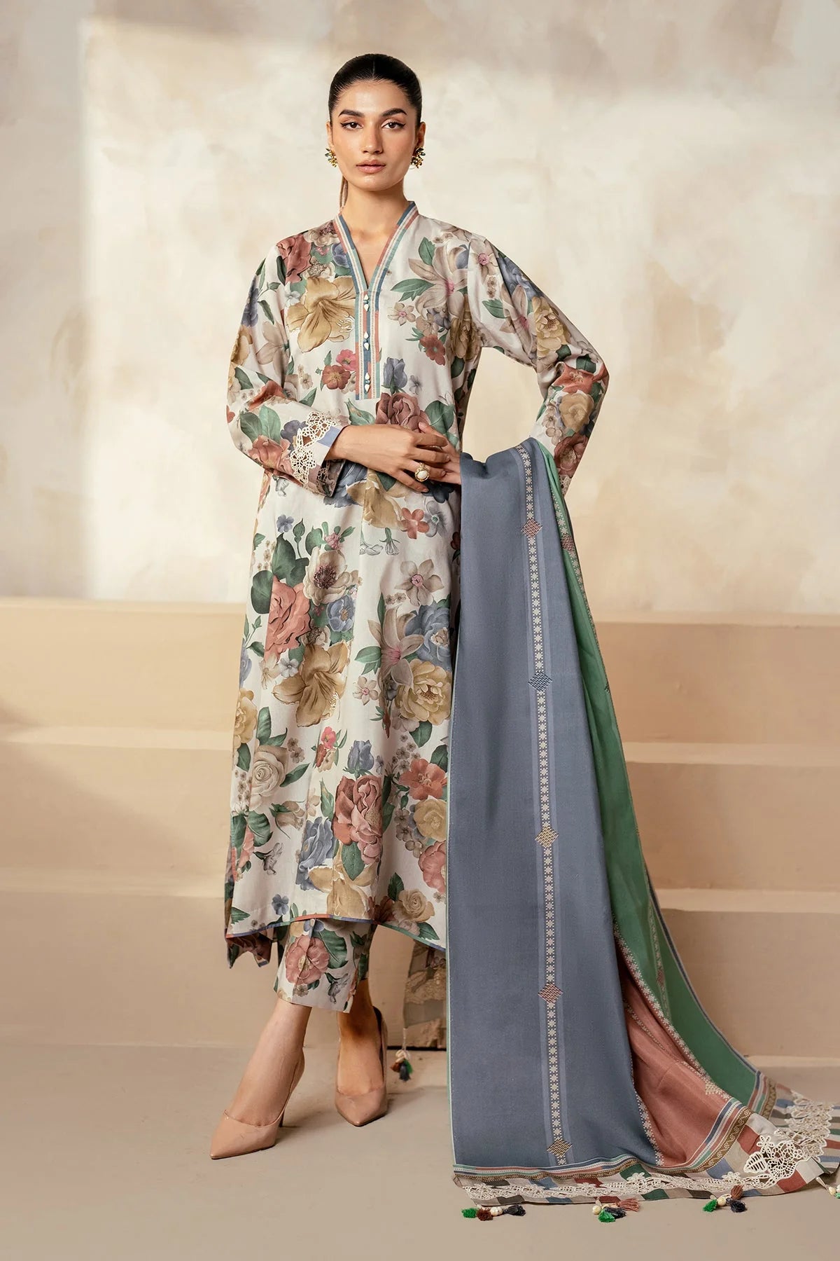 Baroque D-76  Printed three  piece suit