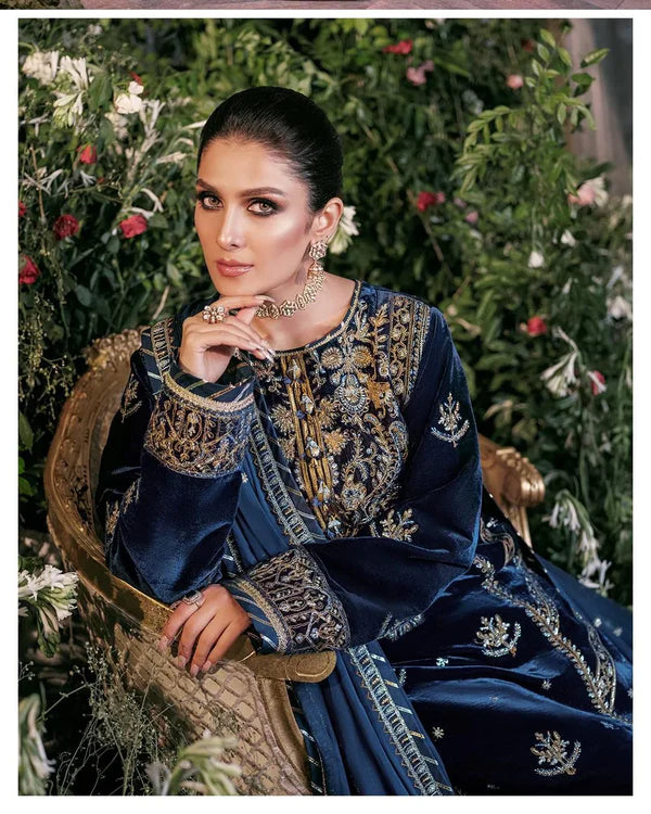3PCs Embroidered Velvet With Embroidered Chiffon Dupatta - 1028