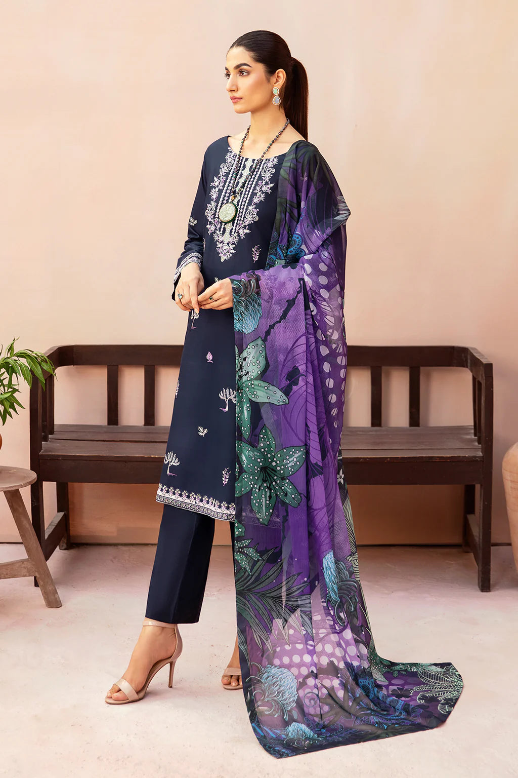 Sapphire Embroidered 3PCS Summer Lawn Collection SP-208