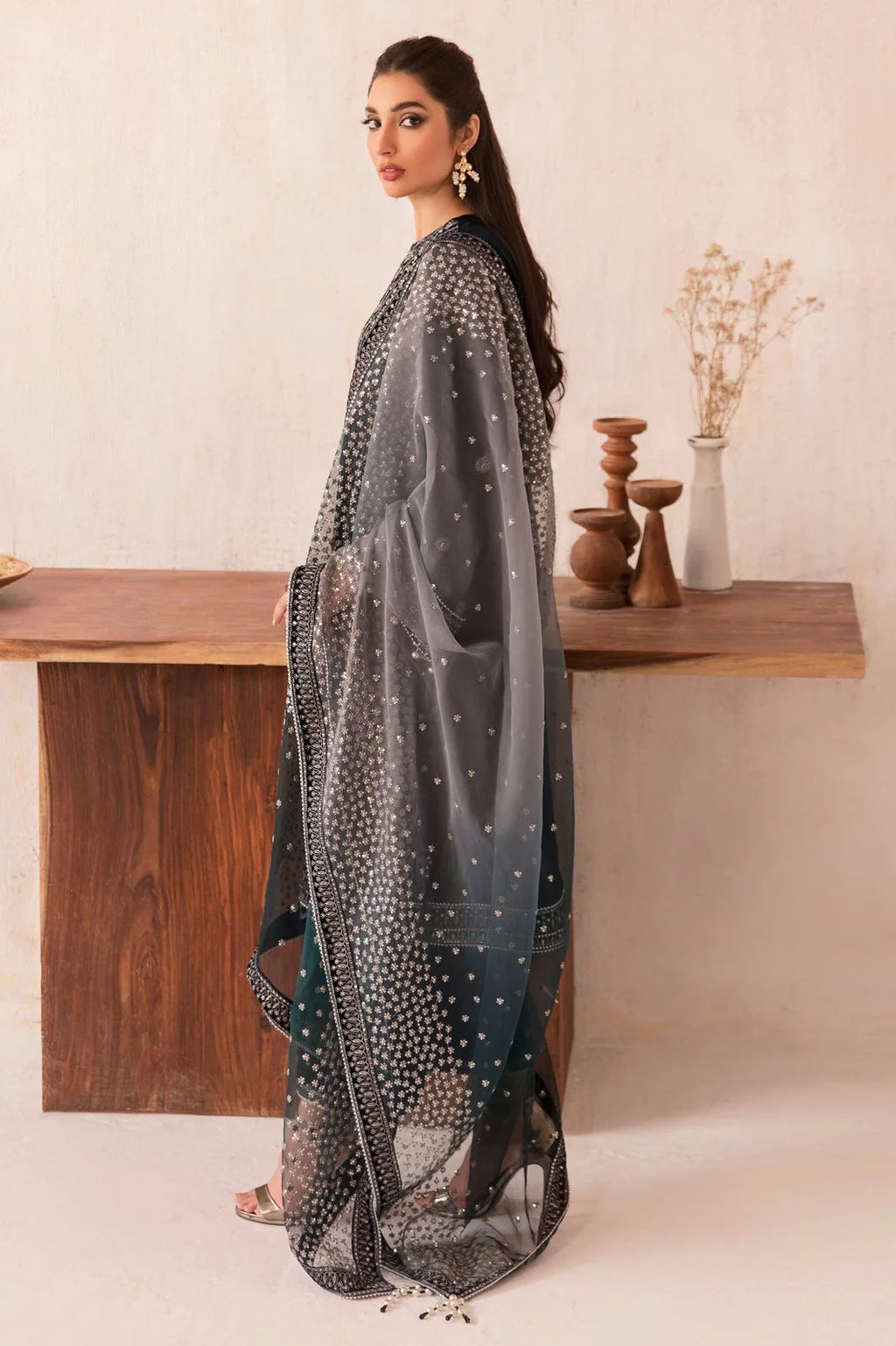 Velour Elegance 1025