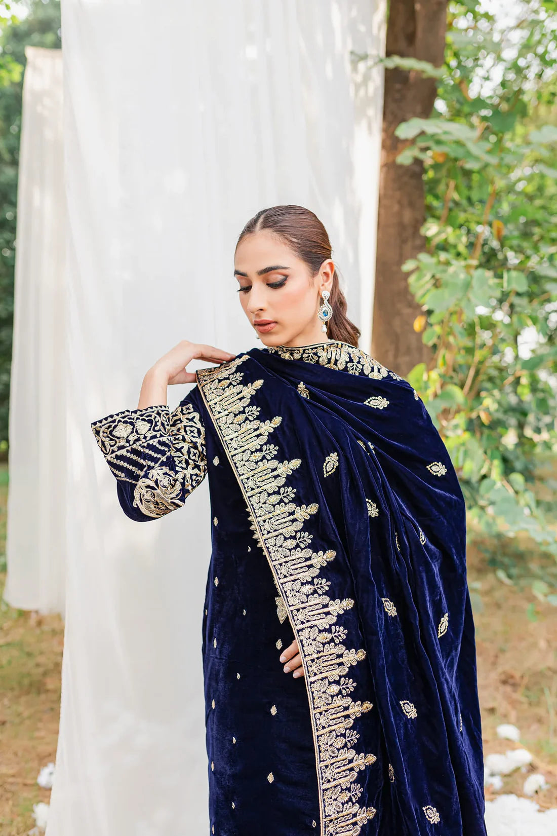 3PC Velvet Embroidered Dress With Velvet Embroidered Shawl - 1020