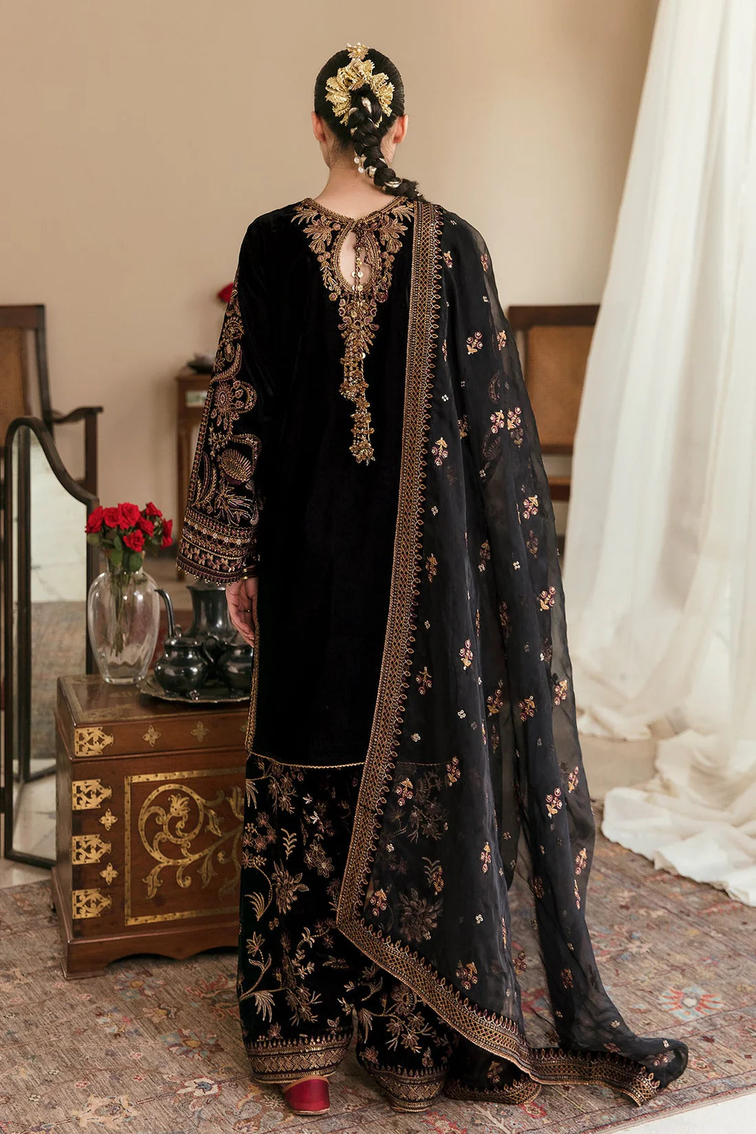 Embroidered Velvet Dress With Organza embroidered Dupatta - 1037