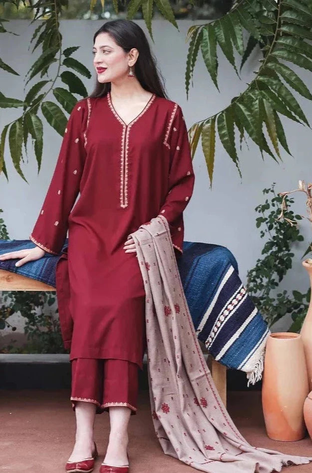 Fcc-449 Mehron Dhanak Embroidered three piece With Dhanak Shawl