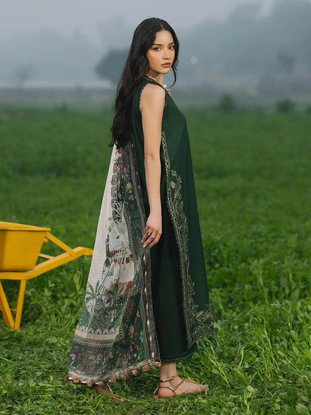 IZEL  Embroidered lawn Three Piece IZ-07