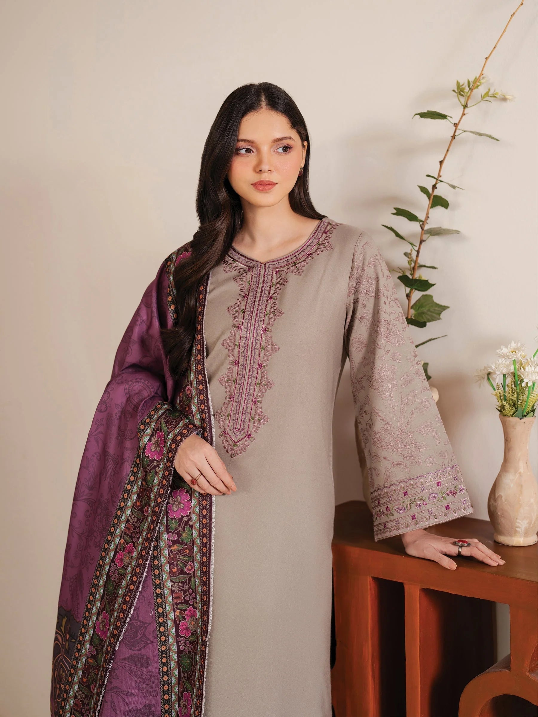Garnet Embroidered lawn Three Piece Shahmina