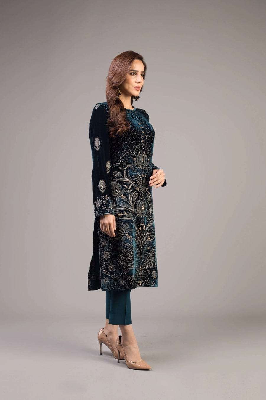 Bareeze D#29 Embroidered Three Piece Lawn Collection