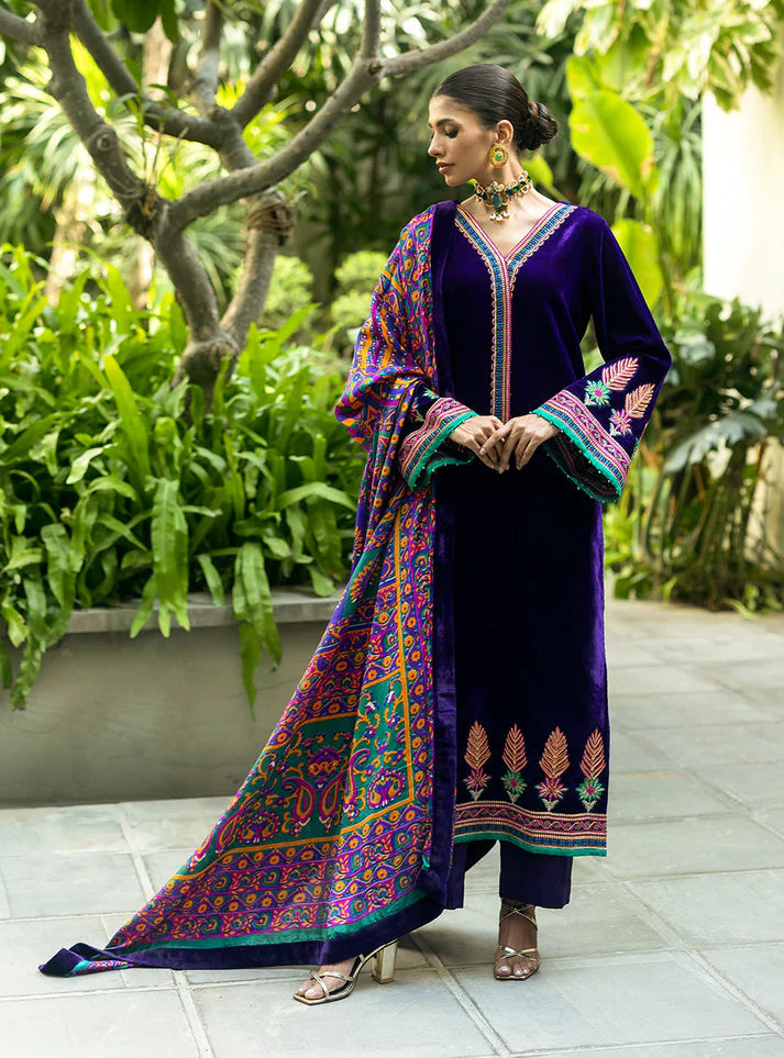 3piece Embroidered Velvet Dress - 1017