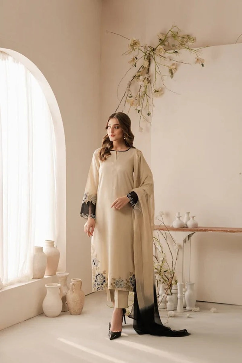IZEL  Embroidered lawn Three Piece IZ-09