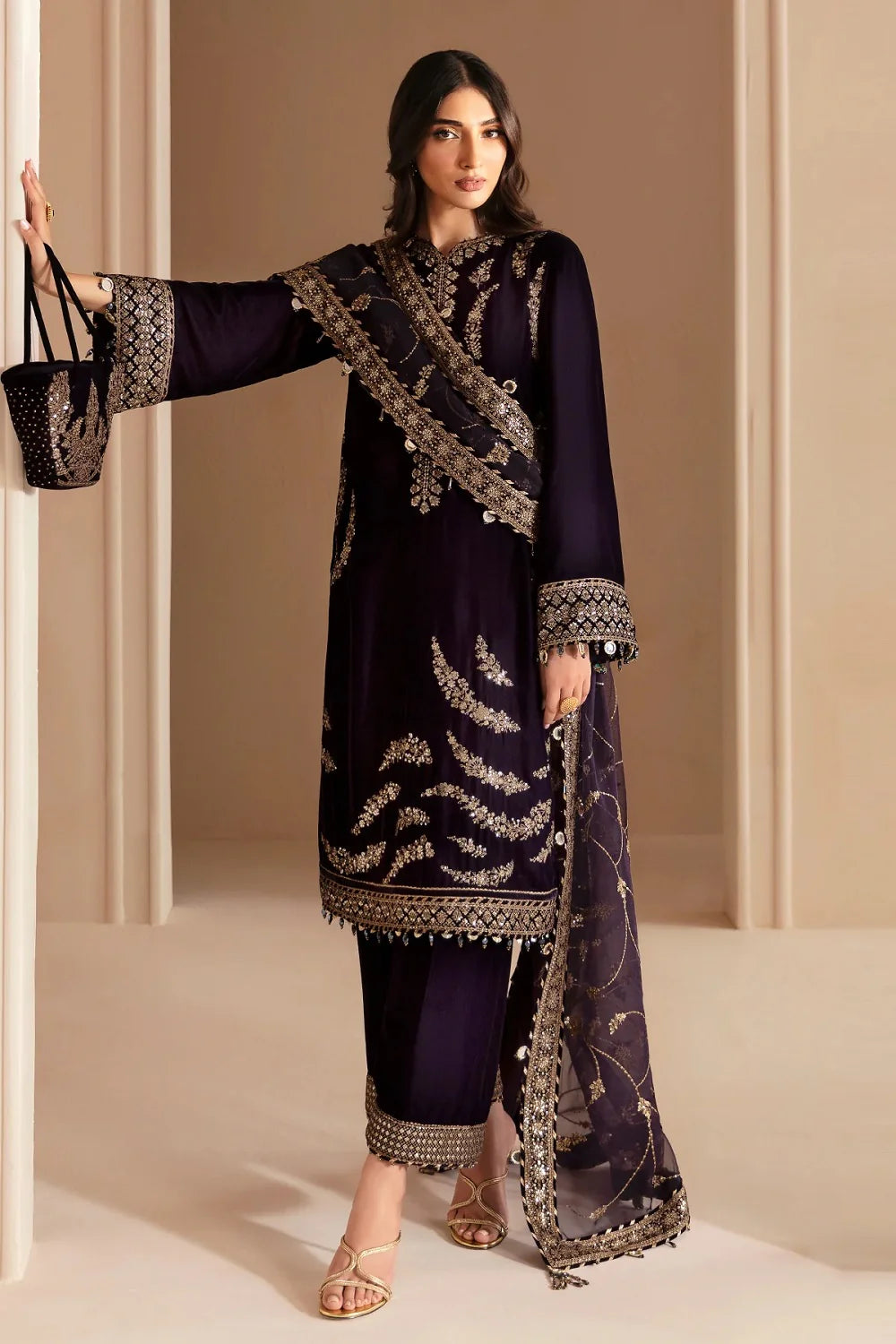 3PC Embroidered Velvet Dress With Shamooz Silk Trouser - 1021